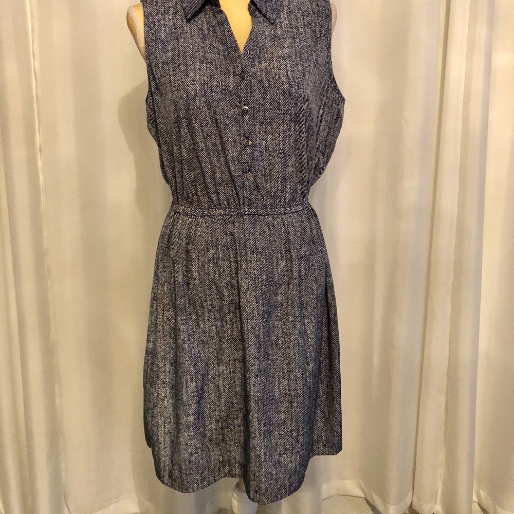 Dress - Picture 5 of 6